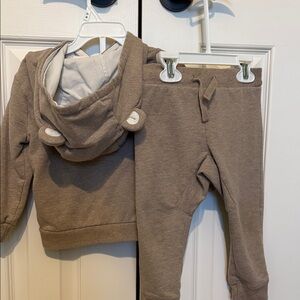 EUC Max Studio Striped Cream and Brown Kids Bear Set